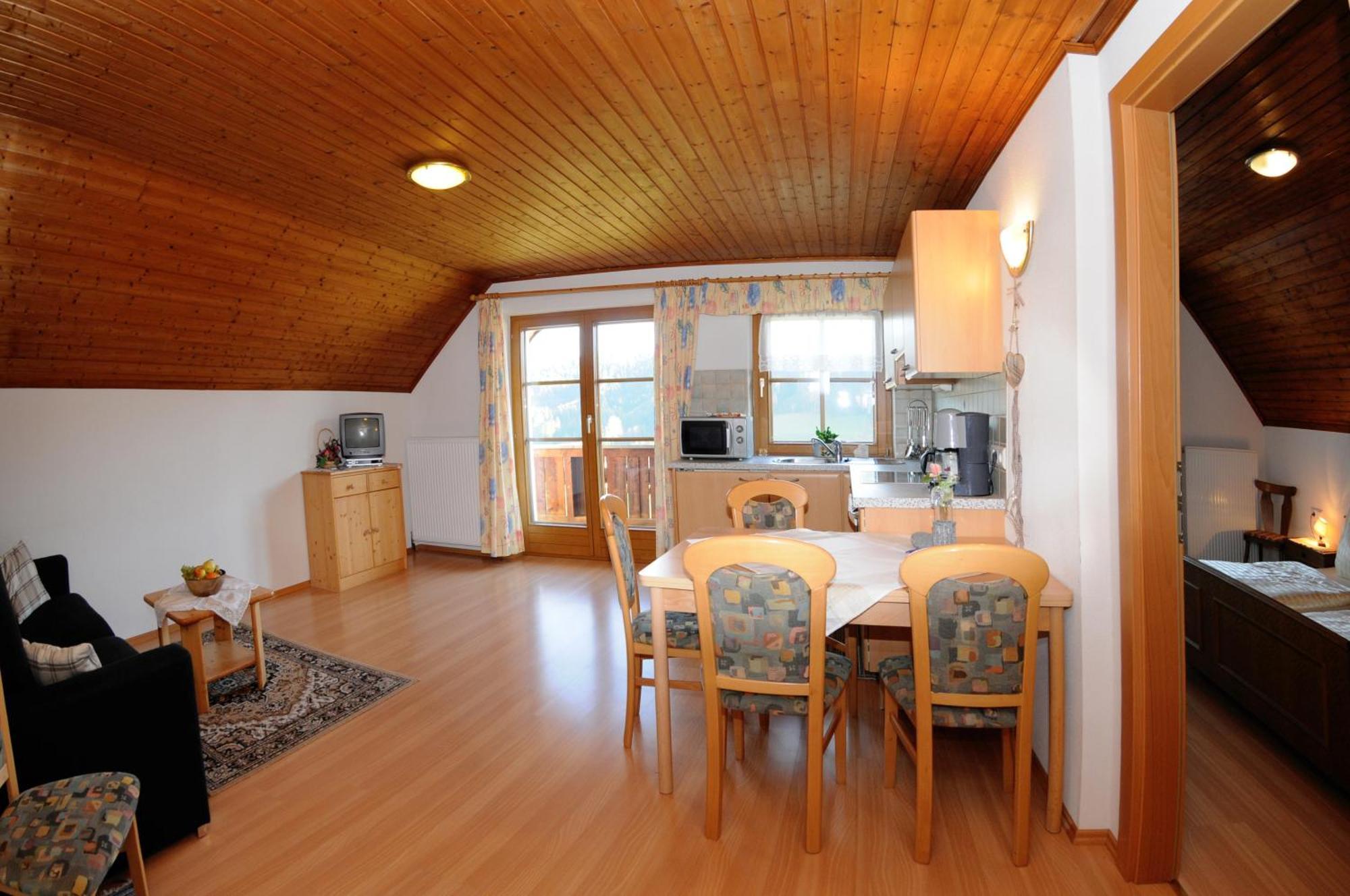 Haus Lukasser Grobming Buitenkant foto