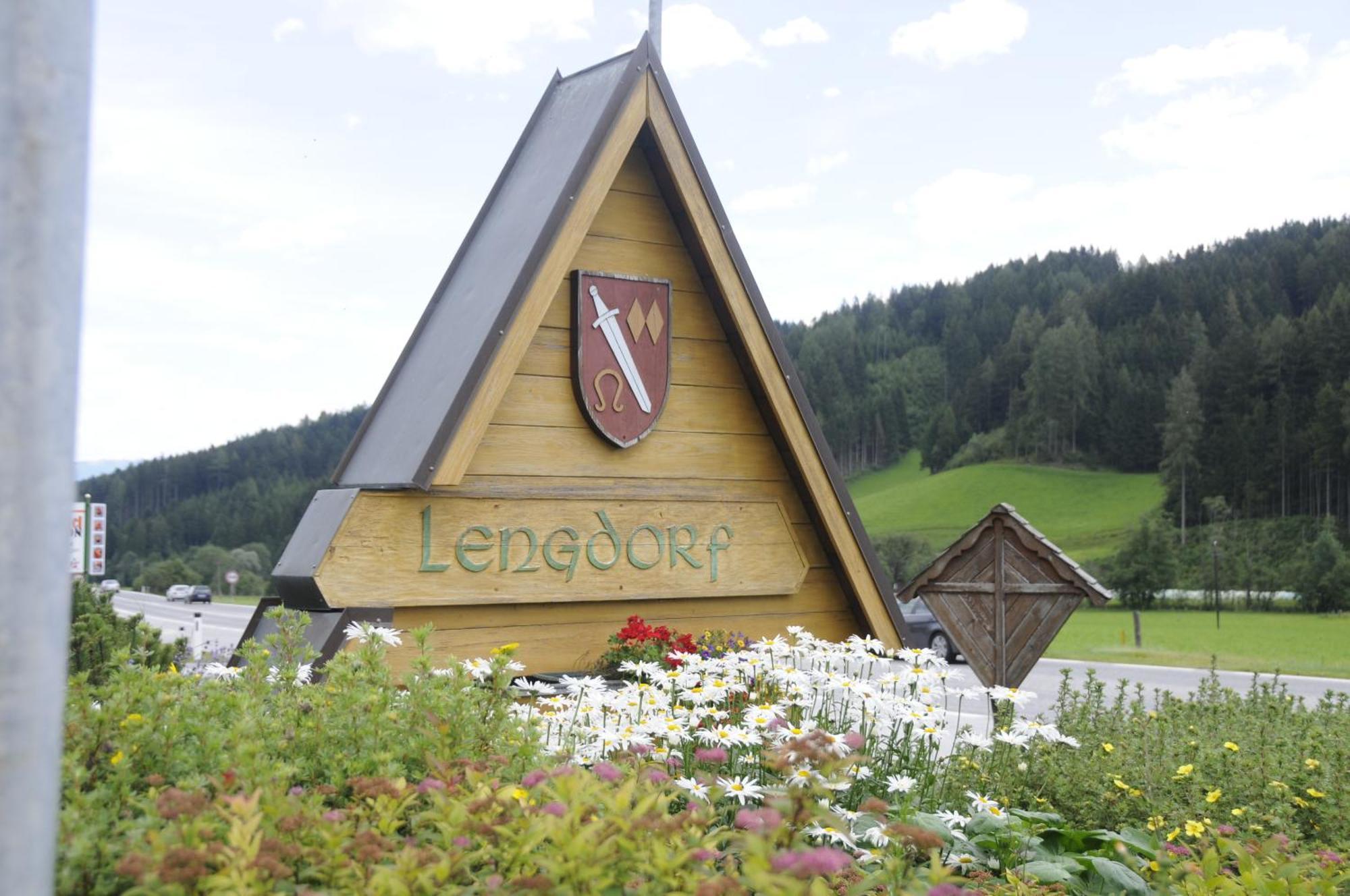 Haus Lukasser Grobming Buitenkant foto